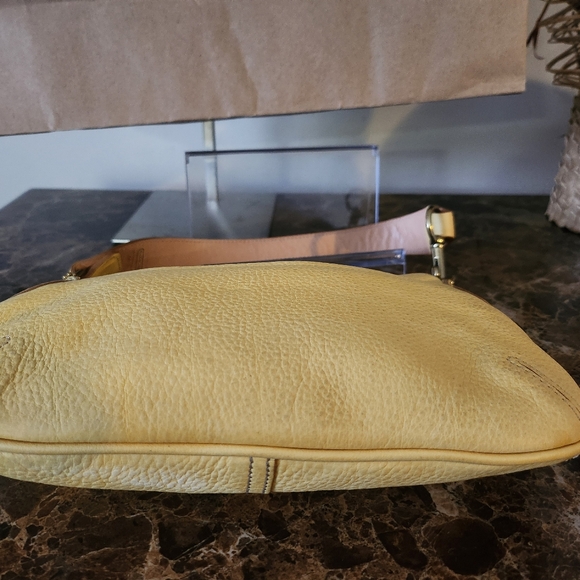 Coach Millbrook Demi Yellow Leather Shoulder Bag NWOT - Picture 15 of 16